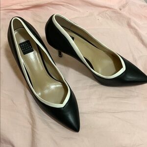 White House Black Market Black & White Women's Pumps